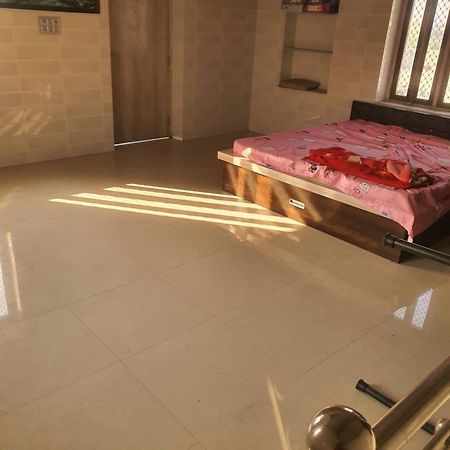 Maa Ambe International Hotel Barmer Extérieur photo
